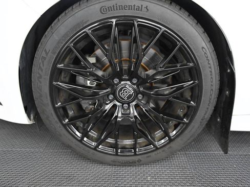 Used 2017 Ford Focus ST w/ Equipment Group 401A FWD image 42