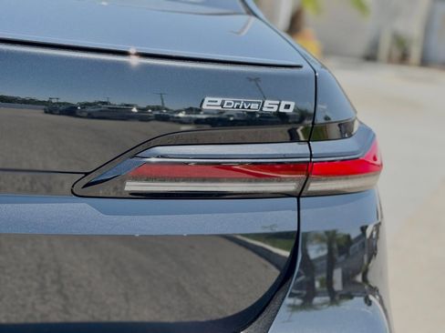 New 2026 BMW i7 eDrive50 w/ M Sport Package RWD image 15