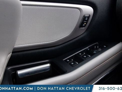Used 2025 Ford Expedition Active AWD/4WD image 10