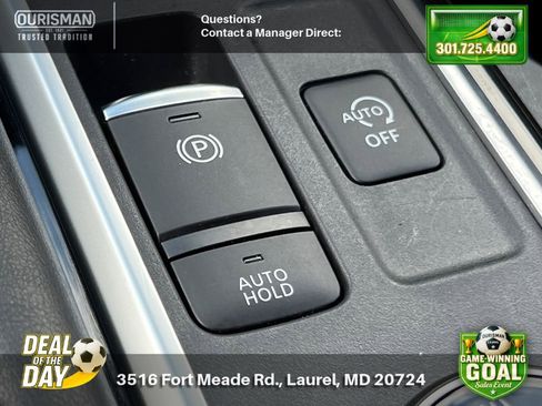 Used 2025 Nissan Pathfinder SV AWD/4WD image 29