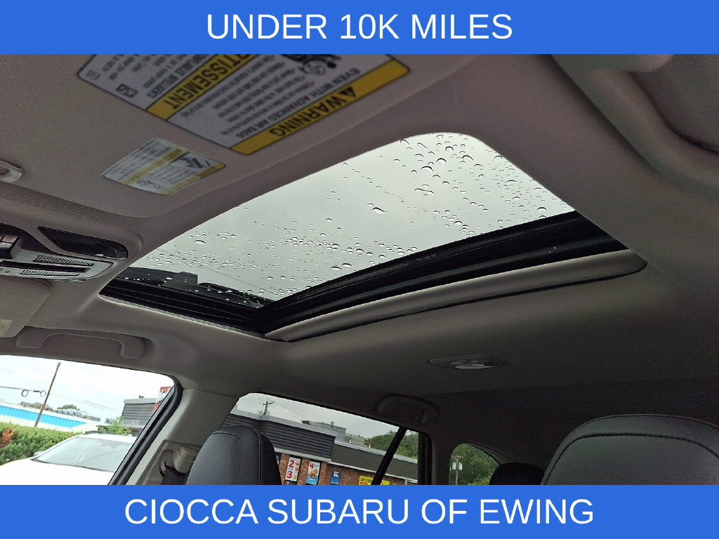 Used 2025 Subaru Outback Limited AWD/4WD image 16