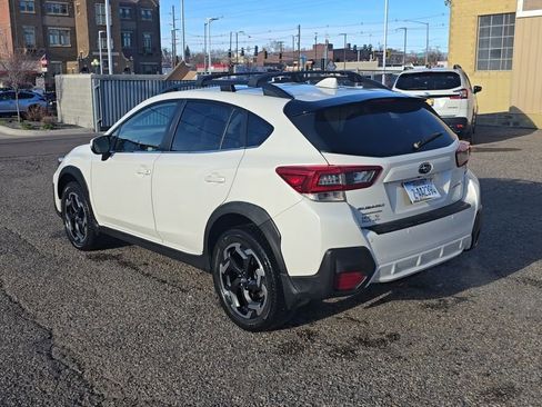 Used 2022 Subaru Crosstrek 2.5i Limited w/ Moonroof Package 2 image 7