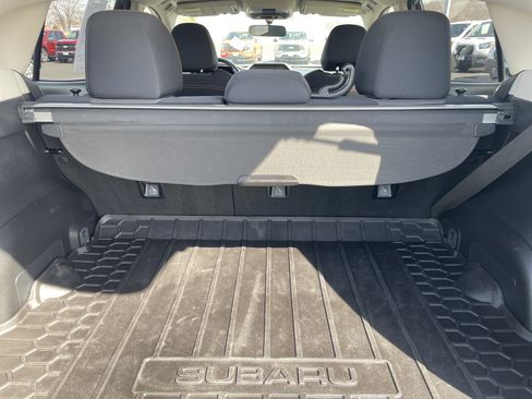 Used 2019 Subaru Crosstrek 2.0i Premium image 23