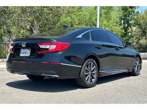 Used 2022 Honda Accord EX-L image 6