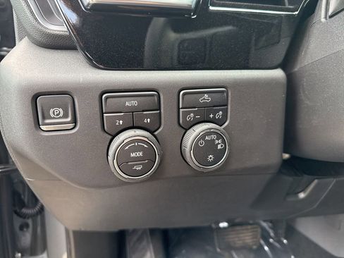 New 2025 Chevrolet Silverado 1500 LT w/ Convenience Package II image 22