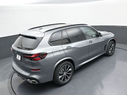 New 2026 BMW X5 xDrive40i w/ M Sport Package image 36