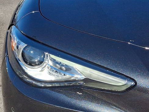 Used 2017 Alfa Romeo Giulia Ti w/ TI Lusso Light Wood Package image 10