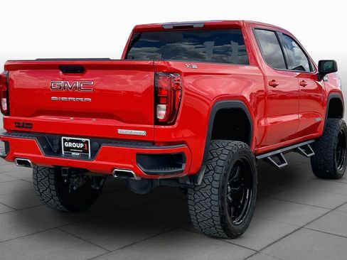 Used 2020 GMC Sierra 1500 Elevation w/ Elevation Value Package AWD/4WD image 12