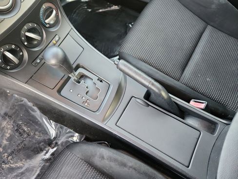 Used 2012 MAZDA MAZDA3 i Touring image 16