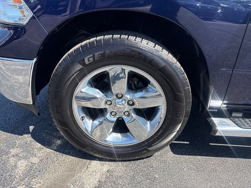 Used 2018 RAM 1500 Big Horn AWD/4WD image 16