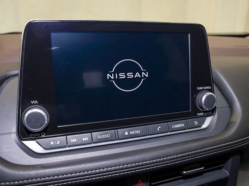 Certified 2023 Nissan Rogue SV w/ SV Premium B Package image 14