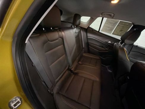 Certified 2024 Chevrolet Trax ACTIV FWD image 24