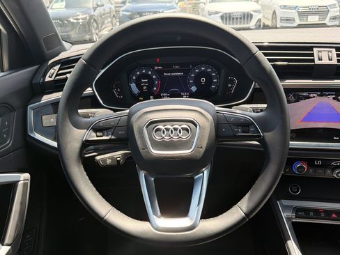 Certified 2025 Audi Q3 2.0T Premium w/ Convenience Package AWD/4WD image 27