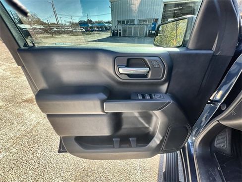 Used 2022 Chevrolet Silverado 1500 Custom image 21
