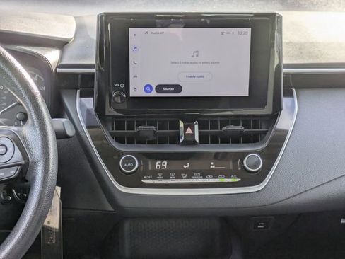 Used 2024 Toyota Corolla LE image 15