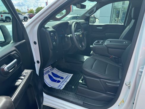 Used 2024 Chevrolet Silverado 1500 W/T w/ WT Value Package image 10