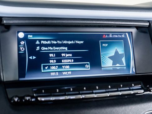 Used 2023 Rolls-Royce Cullinan Black Badge image 47