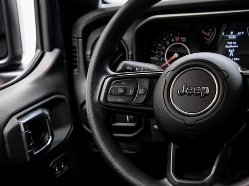 Used 2026 Jeep Gladiator Sport AWD/4WD image 52