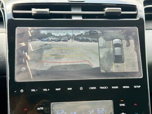 Used 2024 Hyundai Santa Cruz Limited AWD/4WD image 14