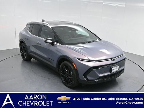 New 2026 Chevrolet Equinox EV LT image 55