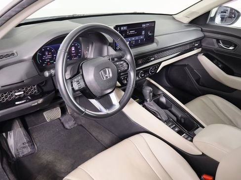 Used 2023 Honda Accord Touring image 26