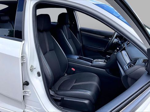 Used 2021 Honda Civic Sport image 8