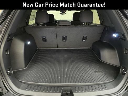 New 2027 GMC Terrain Elevation w/ Black Edition AWD/4WD image 30