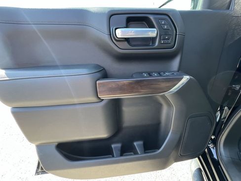 Certified 2021 GMC Sierra 1500 SLT w/ X31 Off-Road Package image 21