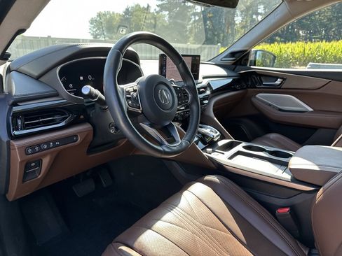 Used 2025 Acura MDX Advance Package image 16