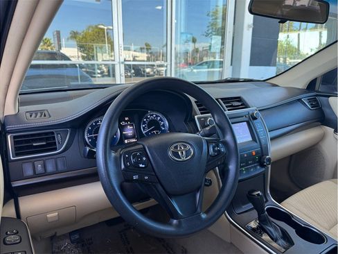 Used 2016 Toyota Camry LE FWD image 19