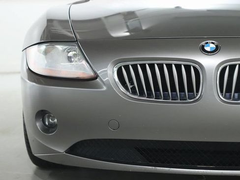 Used 2003 BMW Z4 3.0i RWD image 6