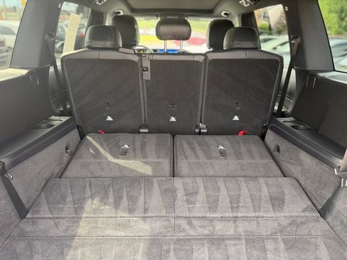 Used 2022 Mercedes-Benz GLS 450 4MATIC image 22