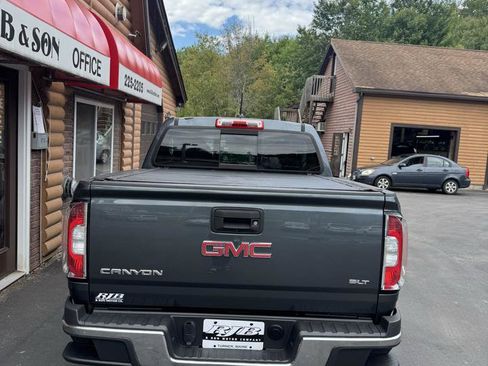 Used 2016 GMC Canyon SLT w/ Driver Alert Package AWD/4WD image 5
