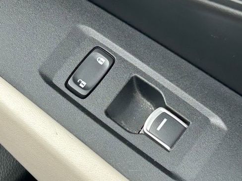 Used 2023 Honda Accord EX image 34