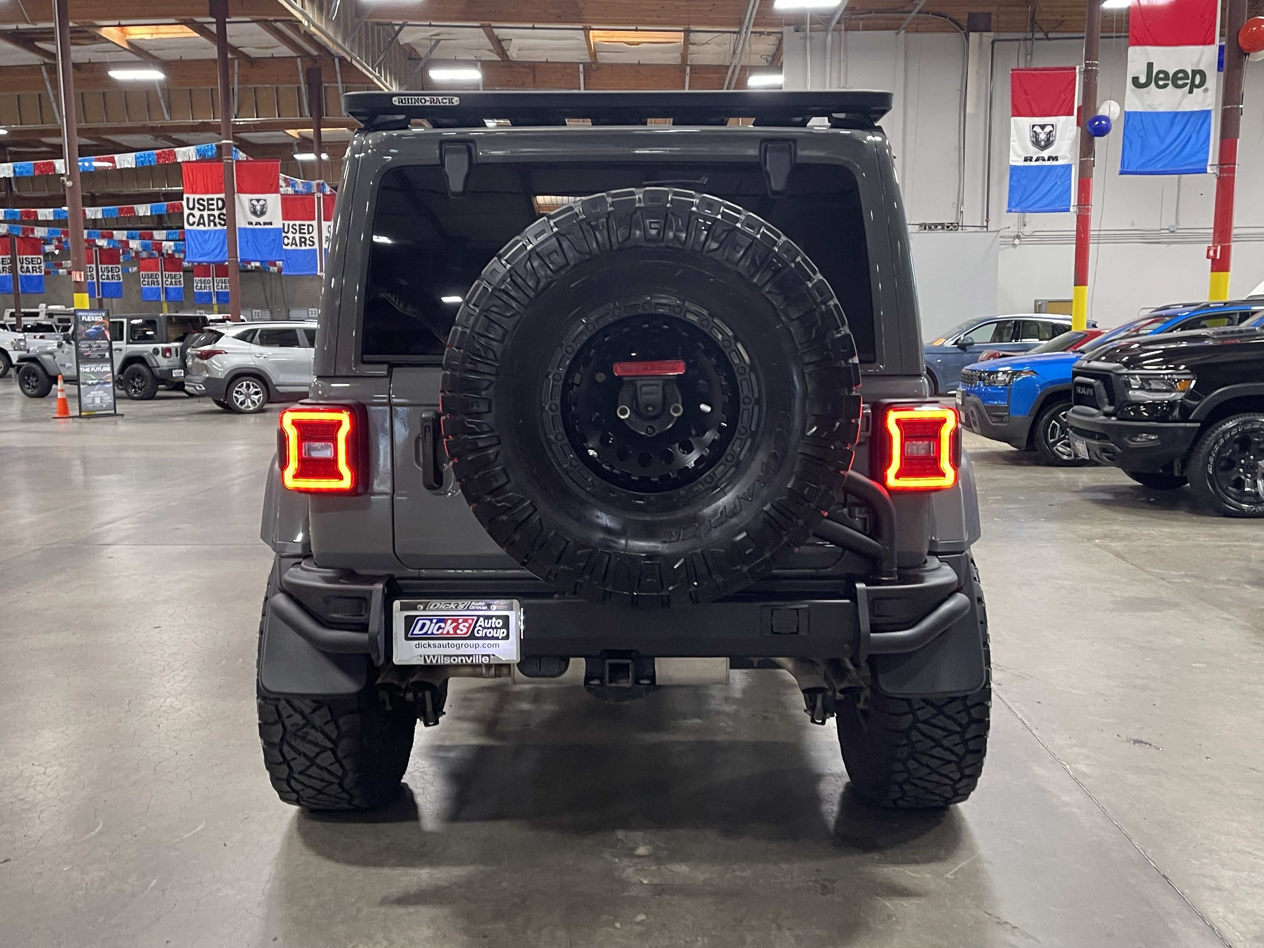 Used 2023 Jeep Wrangler Unlimited Rubicon 392 w/ Xtreme Recon 35" Tire Package AWD/4WD image 4