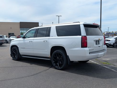 Used 2016 Chevrolet Suburban LTZ AWD/4WD image 3
