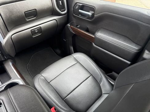 Used 2022 GMC Sierra 1500 SLT AWD/4WD image 17