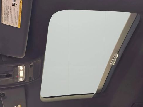 Used 2018 Audi A3 e-tron Prestige w/ Prestige Package image 40