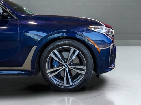 Used 2020 BMW X7 M50i w/ Dynamic Handling Package AWD/4WD image 10