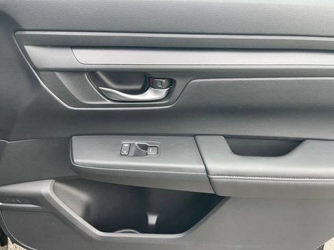 Certified 2024 Honda CR-V LX image 30