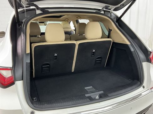 Used 2023 Acura MDX SH-AWD w/ Technology Package image 25