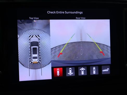 Used 2022 Chrysler Pacifica Pinnacle image 15