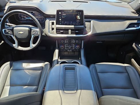 Used 2022 Chevrolet Tahoe LT w/ LT Signature Plus Package AWD/4WD image 11