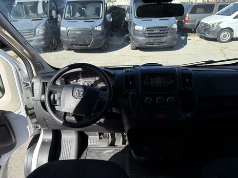 Used 2021 RAM ProMaster 2500 image 34