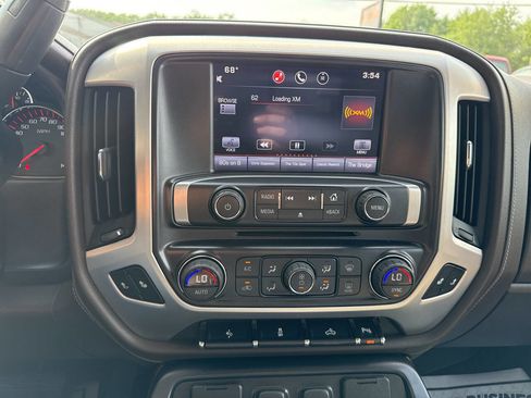 Used 2015 GMC Sierra 1500 SLT w/ SLT Crew Cab Value Package image 44