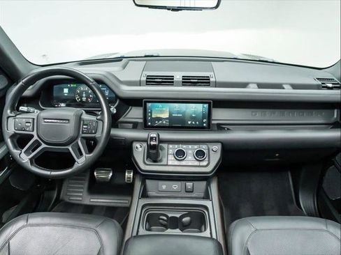 Used 2020 Land Rover Defender 110 X AWD/4WD image 19