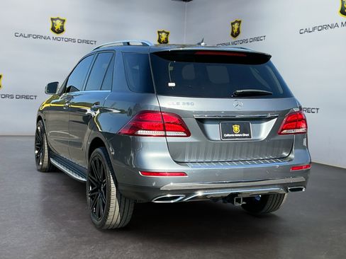 Used 2018 Mercedes-Benz GLE 350 w/ Premium 1 Package image 5