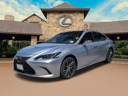 Certified 2025 Lexus ES 350 w/ Premium Package FWD image 4