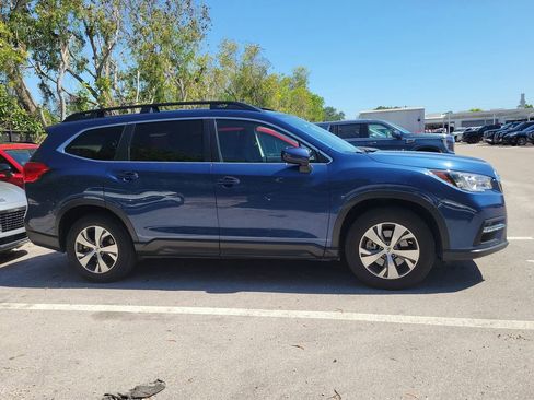 Used 2022 Subaru Ascent Premium w/ Convenience Package AWD/4WD image 4