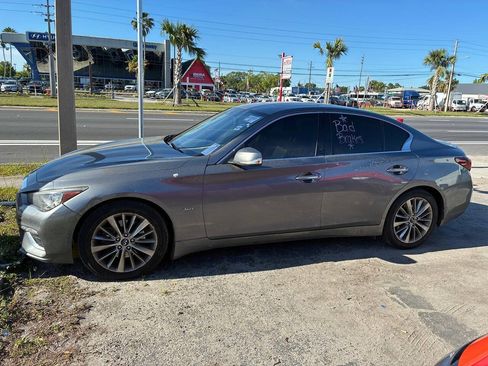 Used 2019 INFINITI Q50 Luxe w/ Cargo Package (L96) RWD image 10